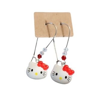 New Hello Kitty Earrings with Red Bow‎